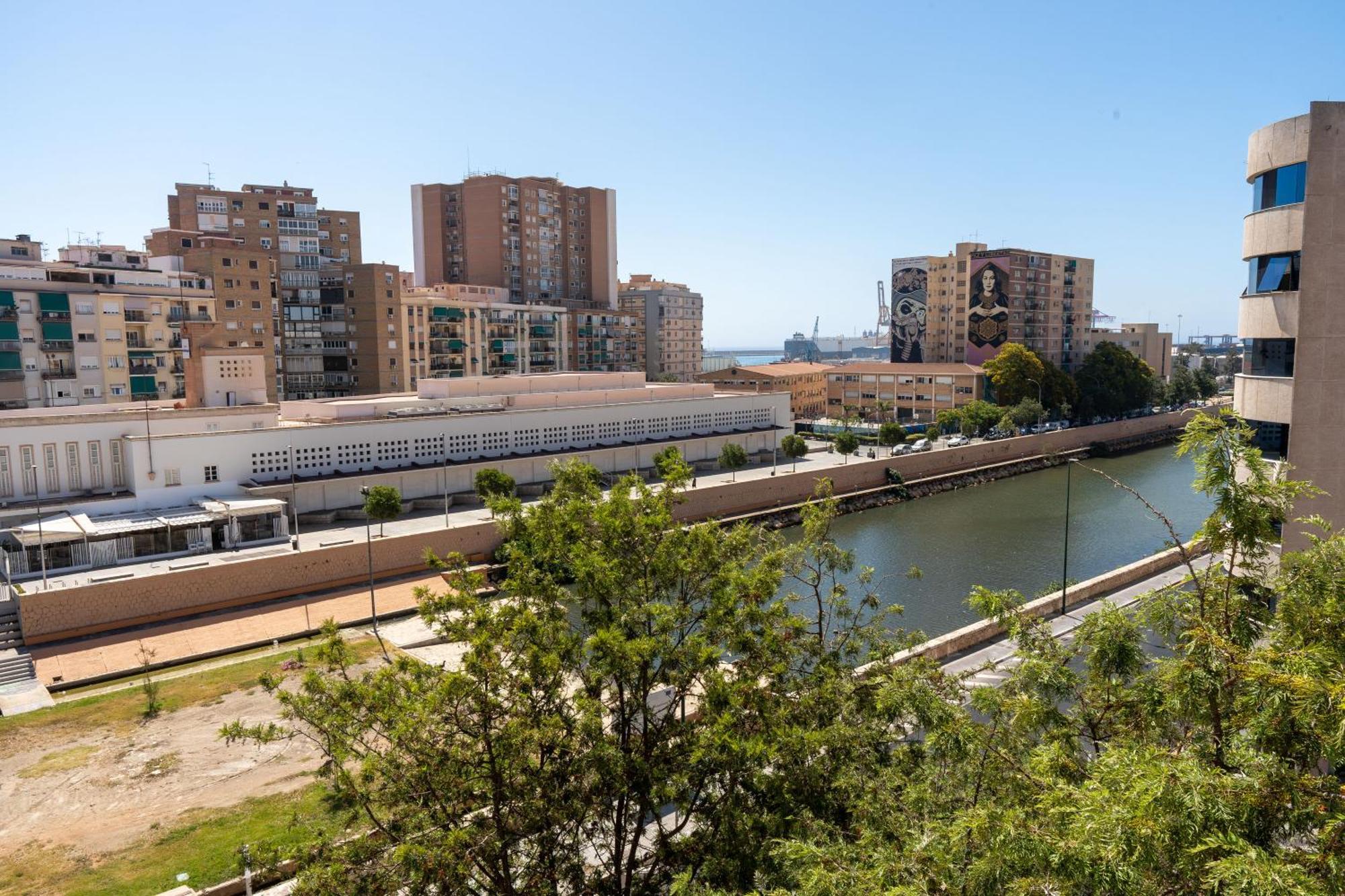 Bubu - Apartamentos En El Centro Malaga Exterior photo